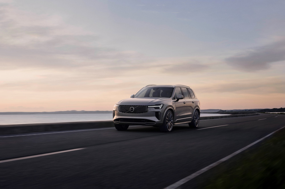 Volvo XC90 T8